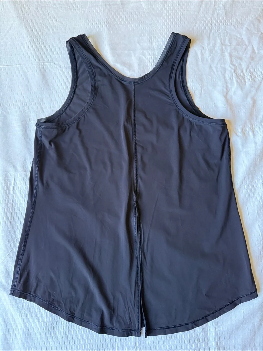 Lululemon Turn About Tank (Two Ways to Wear)
Midnight Navy✨ - Picture 5 of 9